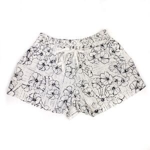 Gypsies and moondust white black floral shorts L
